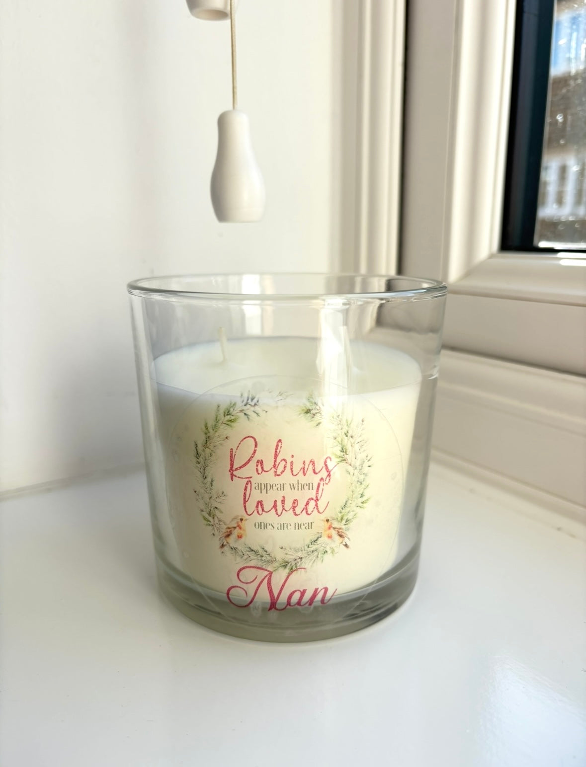 “Robins appear when loved ones are near” Candle